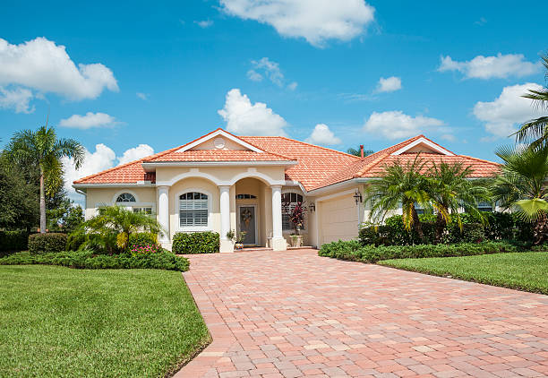 Best Permeable driveway pavers in East Lake, FL